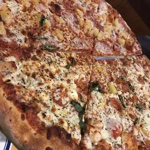 Johnny&apos;s pizza consistently one of the best in town