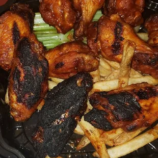 This is Wilson wings from Johnny's. They flipped and hide wings burnt and overcooked side. I don't think I would have wings there again.