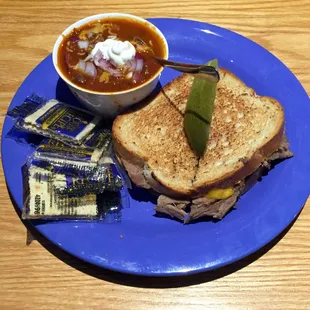 Roast Beef Sandwich with Red Chili