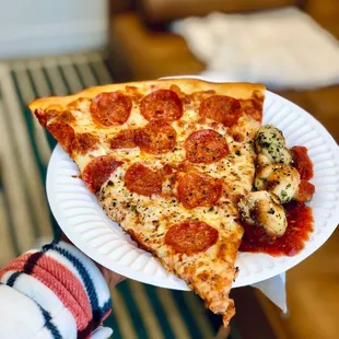 Johnny's The Bronx Pizza