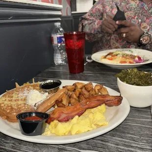 Johnny's FAB 4 Platter