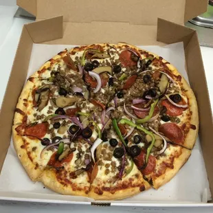 IT'S PIZZA NIGHT!! Best night of the week! CHEESE, SUPREME, GARLIC CHICKEN, BBQ CHIKEN, MEAT LOVERS