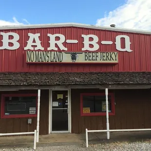 John's Bar-B-Q I-40 &amp; Hwy 27 Okemah, OK (I-40 EXIT 221)