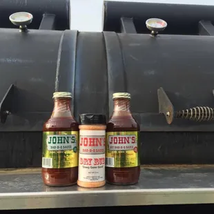 "Dawg Gone Good" John's Championship Hot and Mild Bar-B-Q Sauce! John's Championship DRY RUB!