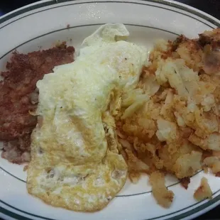 Corned Beef Hash, Over Medium Eggs, Homestyle Tatoes