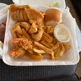 21 dollar dollars and get home to open this and everything is barely even warm.