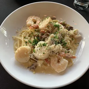 Seafood Linguine