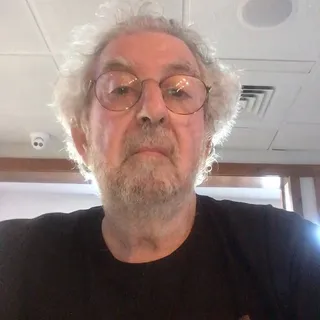 Mike M.
