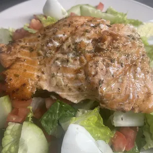 Salmon salad