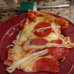 Sausage and pepporoni pizza
