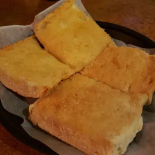 Garlic bread.