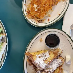 French toast Side of Hashbrowns