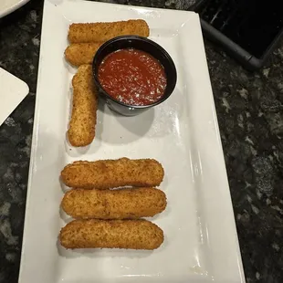 Mozzarella cheese sticks
