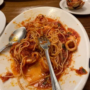 &quot;Seafood medley&quot; pasta with shrimp, squid, scallop, and claim