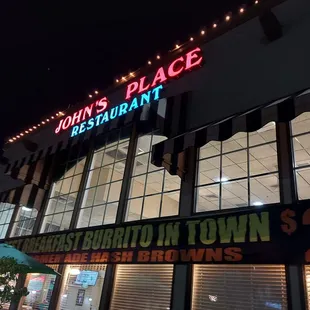 the outside of the restaurant