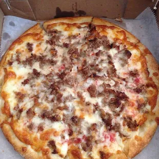 &quot;small&quot; philly cheesesteak pizza