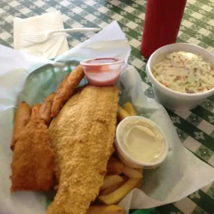 #2 w/drink $6.99 add slaw 1.49