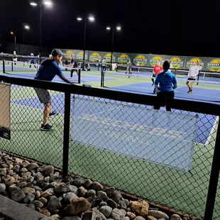 Advanced open play pickleball while APP Sacramento Open gets set up