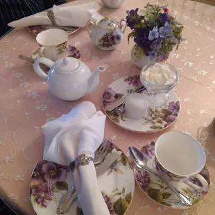 Excited to have afternoon tea here again!