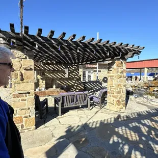 ramen and noodles, outside