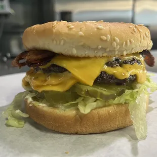 double (-) onions (+} extra pickles