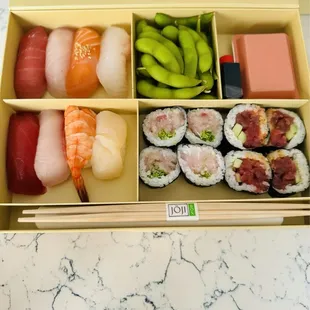 sushi, sushi and sashimi, food, sashimi