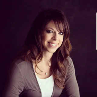 Joni C.