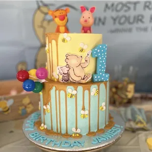 Winnie the Pooh cake