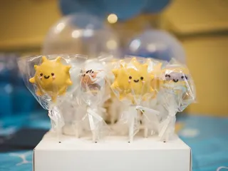 Izzy's Cake Pops