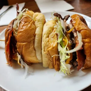 Cheeseburger add bacon