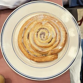 Giant Cinnamon Roll