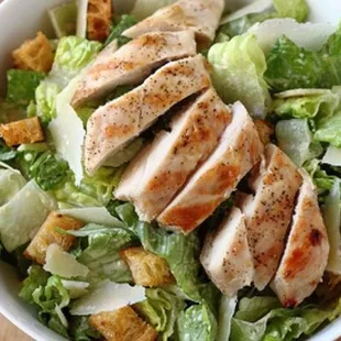 Caesar Salad w/ Chicken