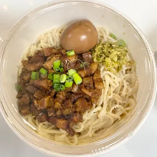 Braised Pork Belly Noodle