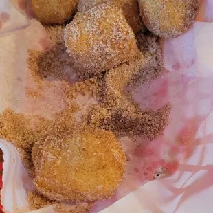 Jojo&apos;s pizza has the BEST dessert! Super hot cinnamon bites!