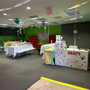 Amethyst Party Package at JoJo's!