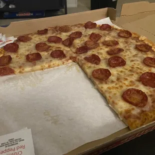 16"- Pepperoni