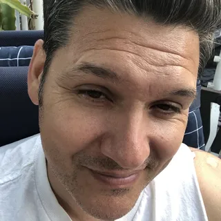 Aaron V.