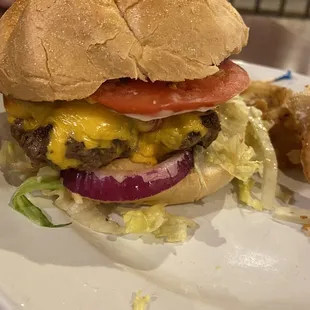 It&apos;s a good sized burger