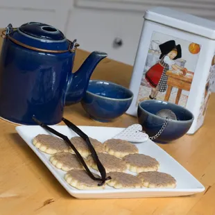 Our signature vanilla soft butter cookie is like a hug in food form, sweet and comfy.