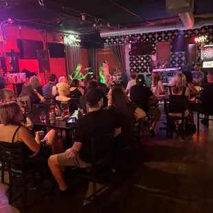 Live music tonight