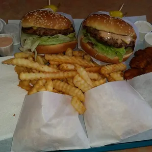 Super Jolly Burger