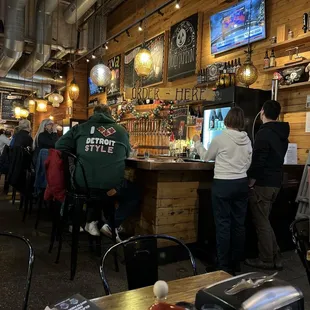 Jolly Pumpkin ordering takes place at the bar where u pick up the menu, order and pay.