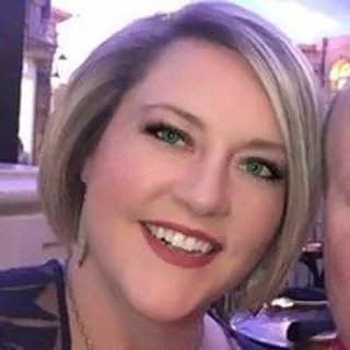 Sarah T.