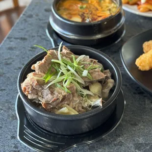 Non-Spicy Pork Bone Soup