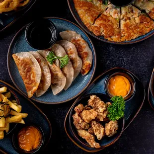 Lots of delicious sids options