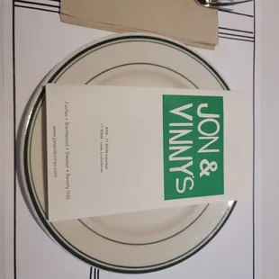 Pretty table setting