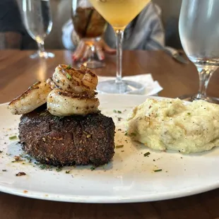 Filet 8 Oz with Shrimp