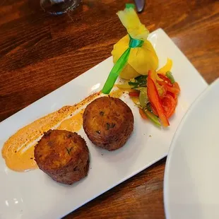 Crab cakes appetizer