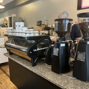 sushi and sashimi, interior