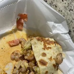 i asked for no tomatoes due to being allergic to- staff still included it